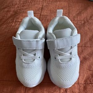 White Toddler Tennis Shoe